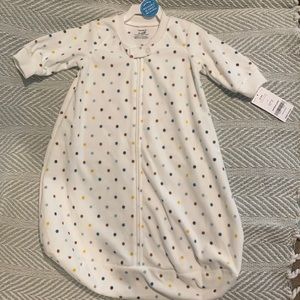 Carter’s micro fleece wearable blanket 0-3M NWT